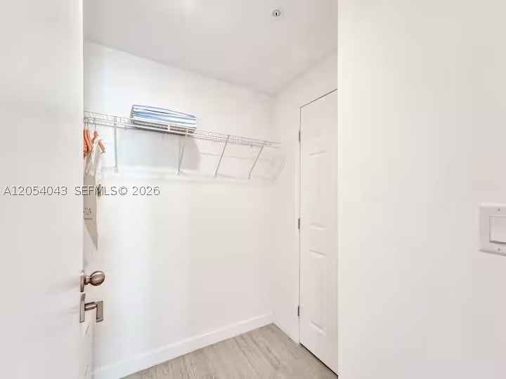 QUADRO CONDO - Residential