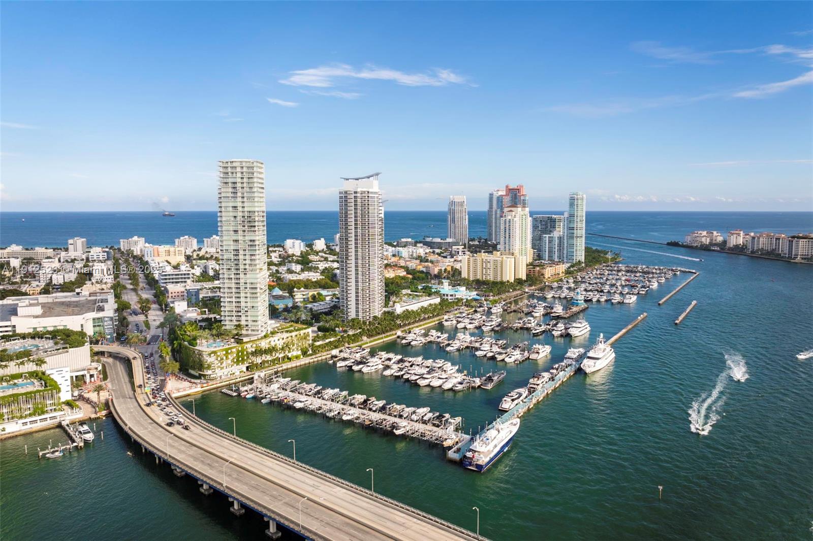 ICON CONDO - Residential