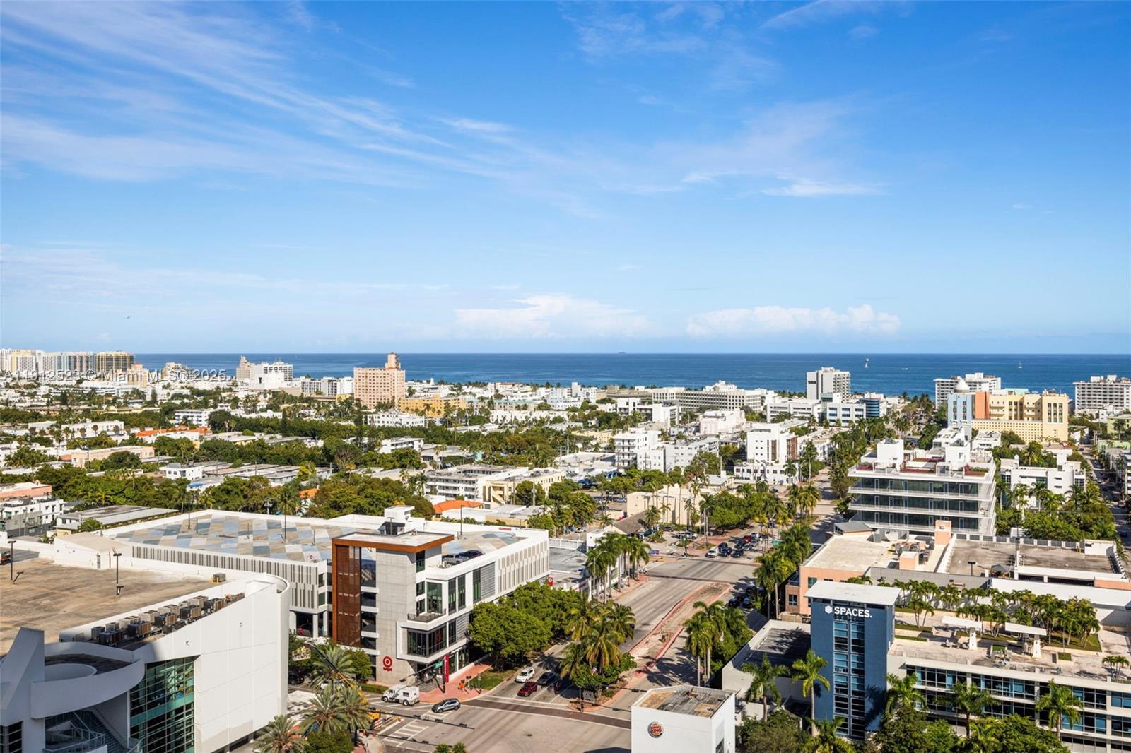 ICON CONDO - Residential