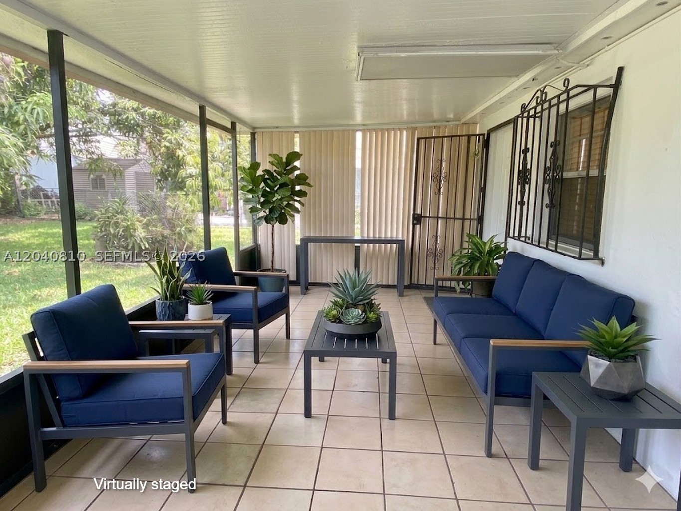 RIVERSIDE MANOR - Residential Income