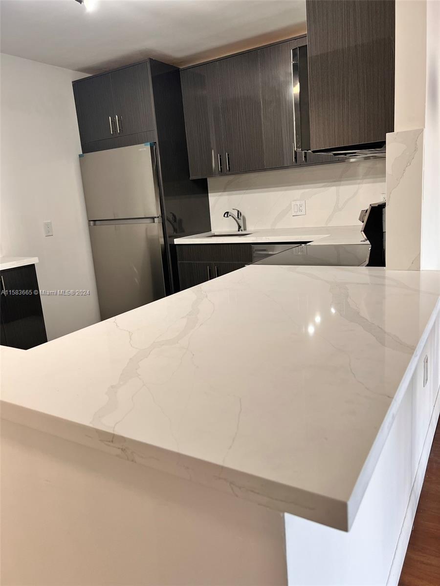 ADMIRALS PORT CONDO - Residential
