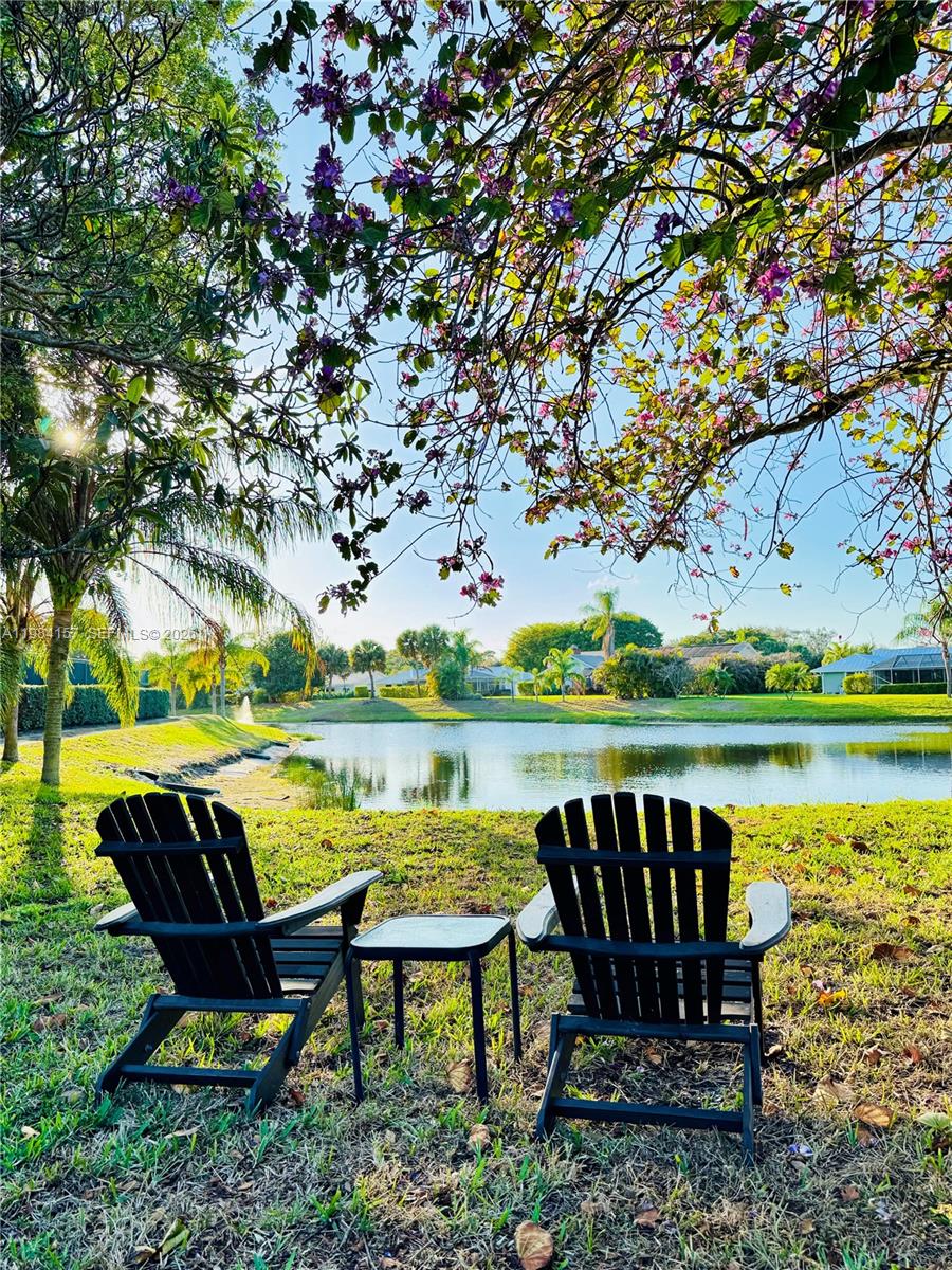 YACHT & COUNTRY CLUB OF S - Residential