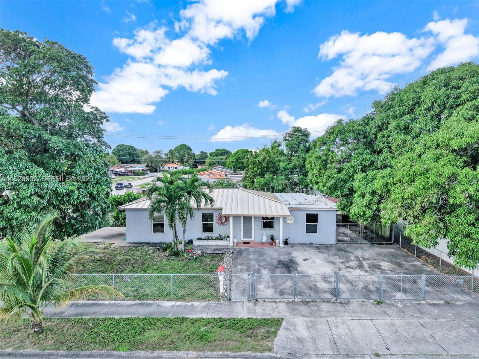 LINDEN GARDENS - Residential