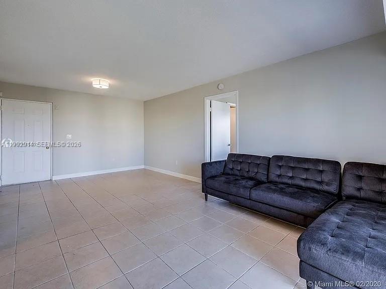 SAGA BAY GARDENS CONDO - Residential