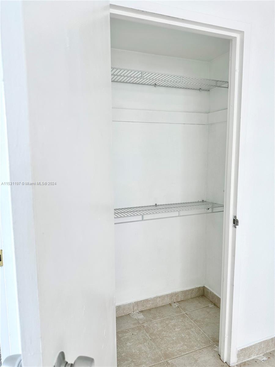 BAY PARK TOWERS CONDO - Residential Lease