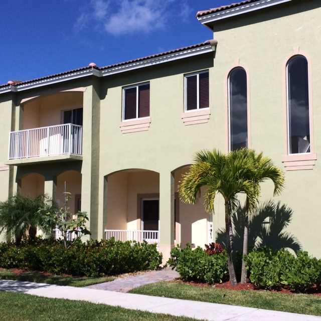 2/2.5 TOWNHOME WITH 1 CAR GARAGE IN GATED COMMUNITY OF CALI GREENS AT KEYS GATE!  THIS UNIT HAS A LARGE GREAT ROOM DOWNSTAIRS WITH A GRANITE KITCHEN THAT LEADS TO A PAVERED COURTYARD.  OTHER FEATURES INCLUDE LARGE MASTER SUITE AND SECOND BEDROOM WITH EN S UITE BATH.  IMPACT GLASS WINDOWS THROUGHOUT.  LANDLORD REQUIRES PROOF OF INCOME, GREAT CREDIT AND TWO MONTH'S SECURITY DEPOSIT. ASSOCIATION INCLUDES AT & T UVERSE CABLE AND INTERNET, ALARM MONITORING, COMMUNITY POOL AND MORE.