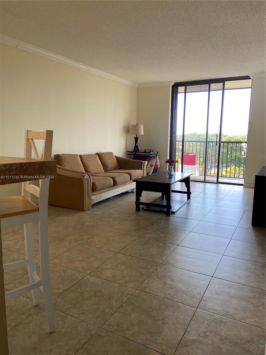 WOODSIDE APTS CONDO - Residential Lease