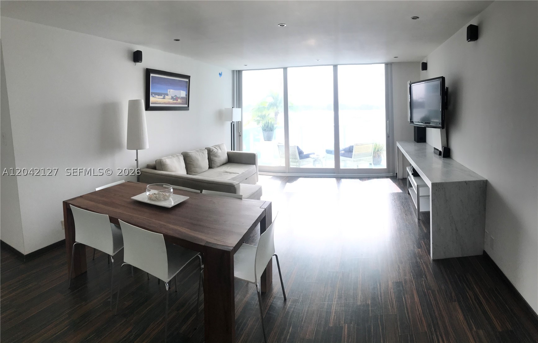 MIRADOR 1000 - Residential Lease