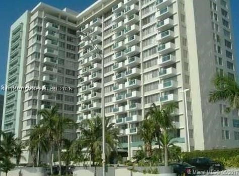 MIRADOR 1000 - Residential Lease