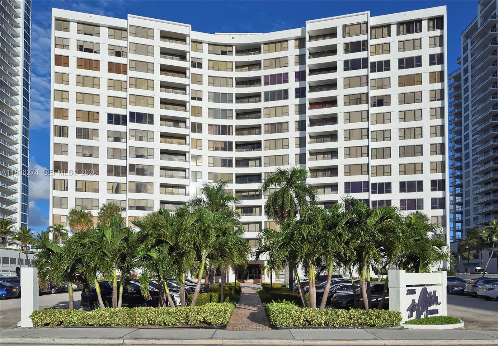 ALEXANDER TOWERS CONDO - Residential