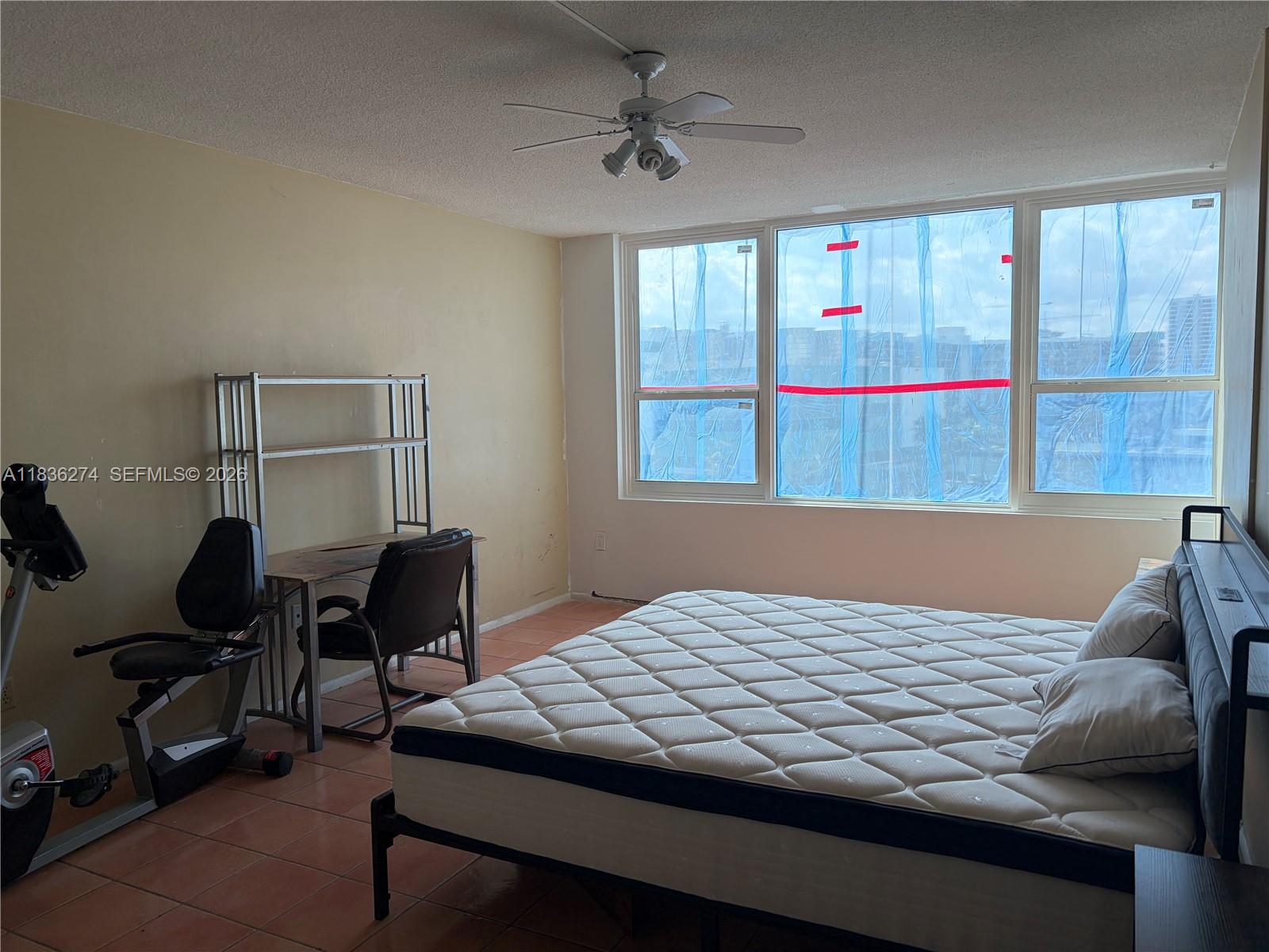 ALEXANDER TOWERS CONDO - Residential
