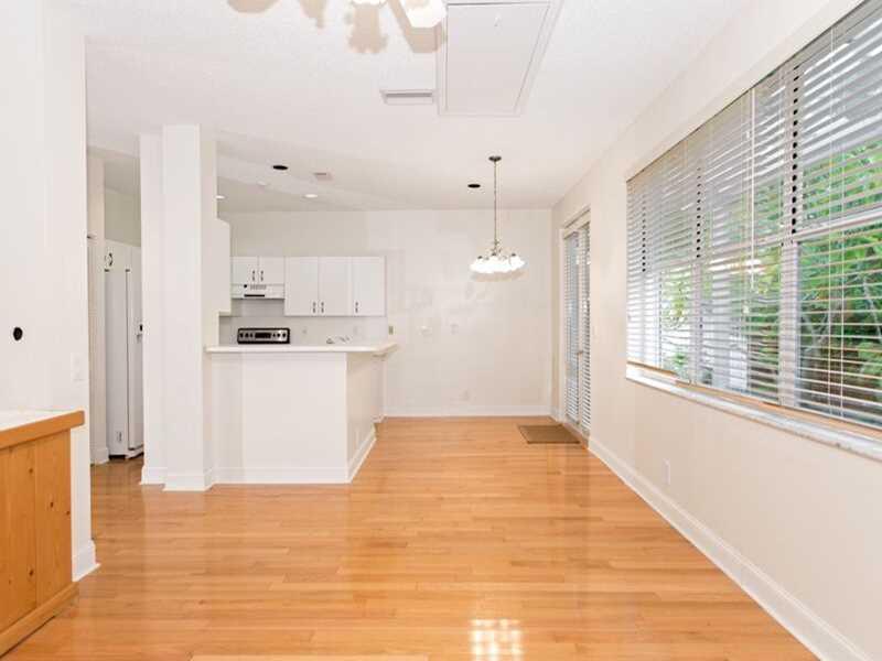 SECTOR 4 - 1ST ADDITION 1 - Residential Lease