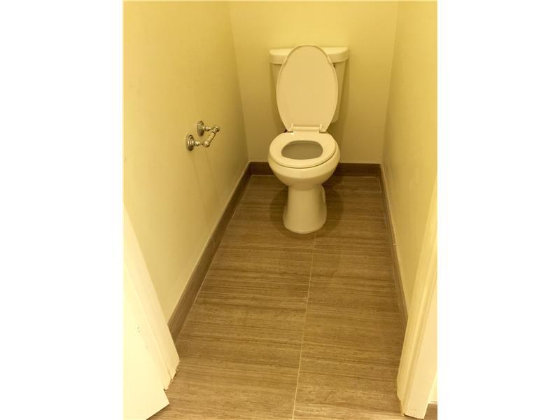 SECTOR 4 - 1ST ADDITION 1 - Residential Lease