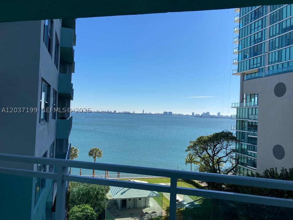BAY PARK TOWERS CONDO - Residential Lease