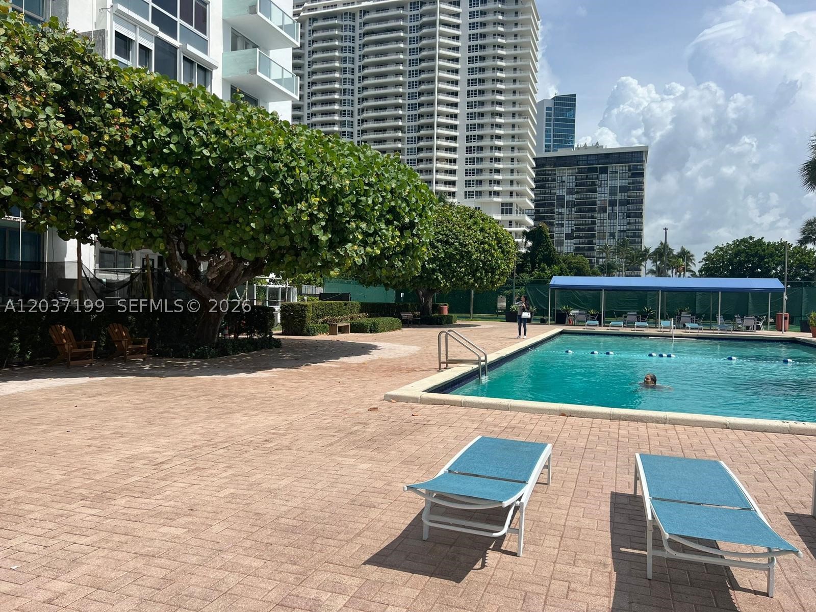 BAY PARK TOWERS CONDO - Residential Lease