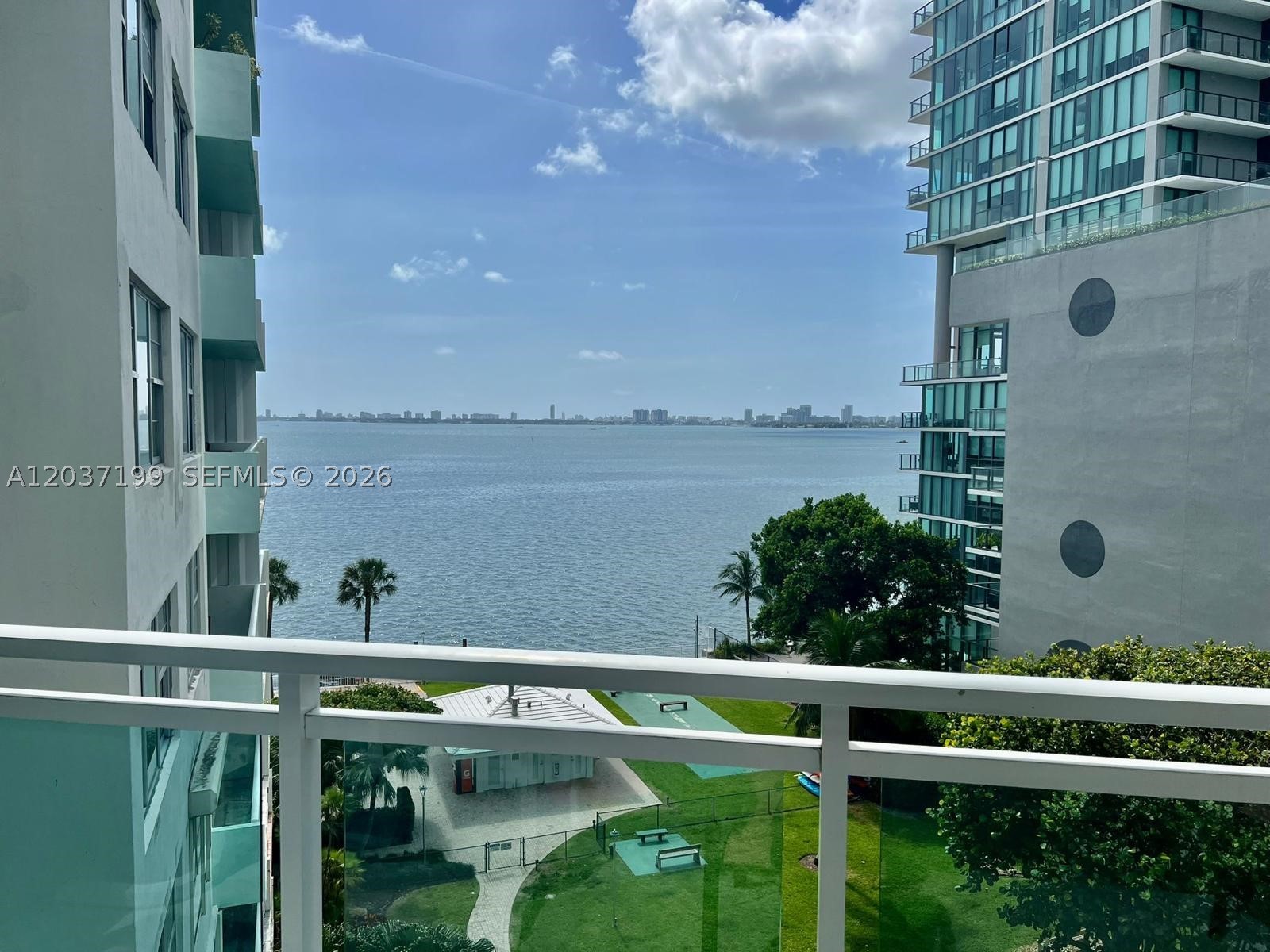 BAY PARK TOWERS CONDO - Residential Lease