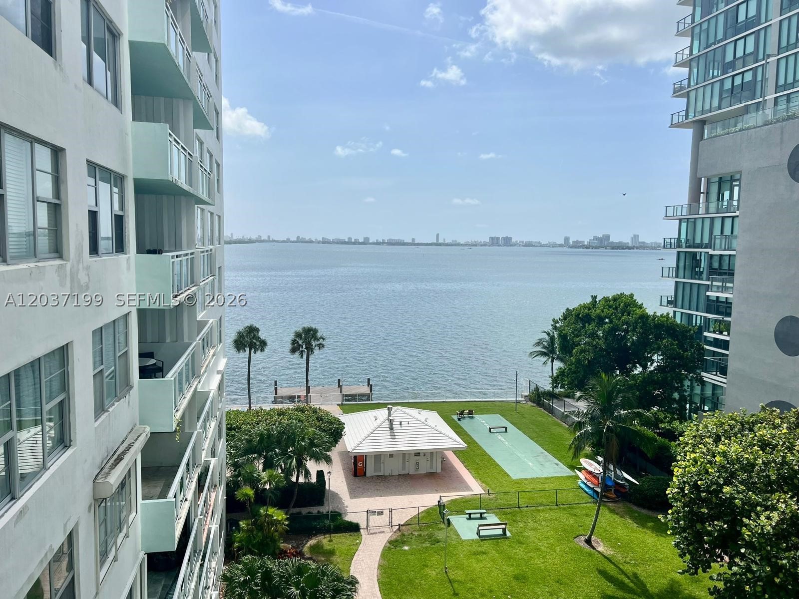 BAY PARK TOWERS CONDO - Residential Lease