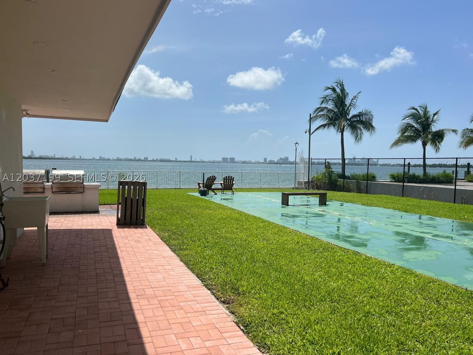 BAY PARK TOWERS CONDO - Residential Lease