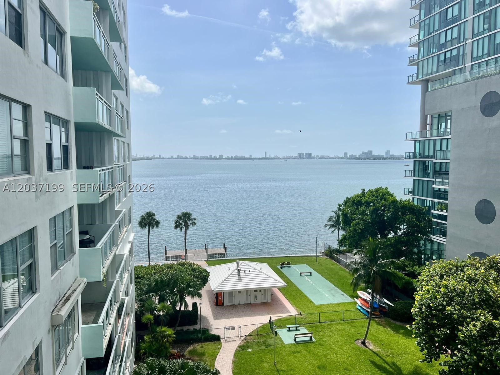 BAY PARK TOWERS CONDO - Residential Lease