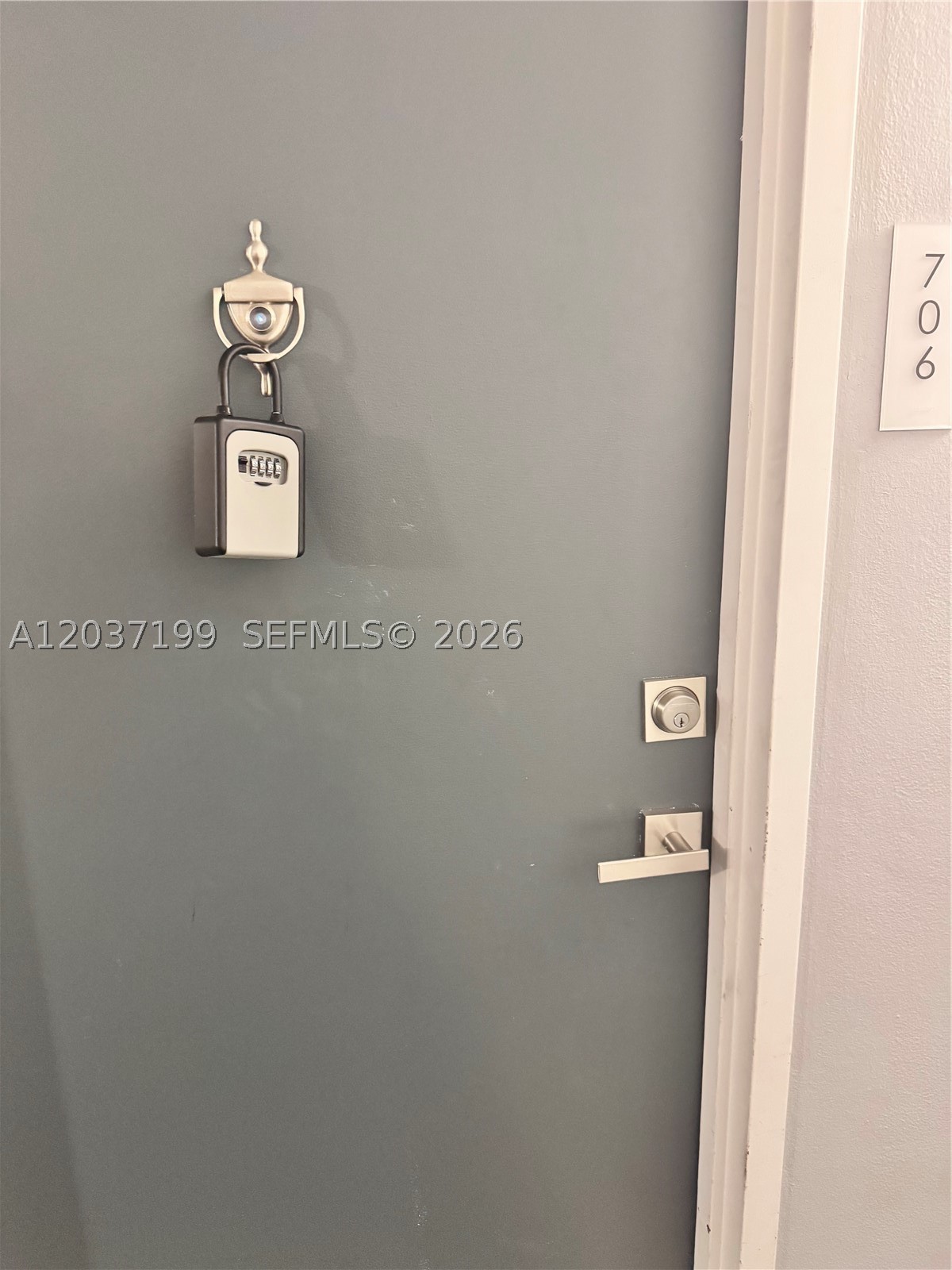 BAY PARK TOWERS CONDO - Residential Lease