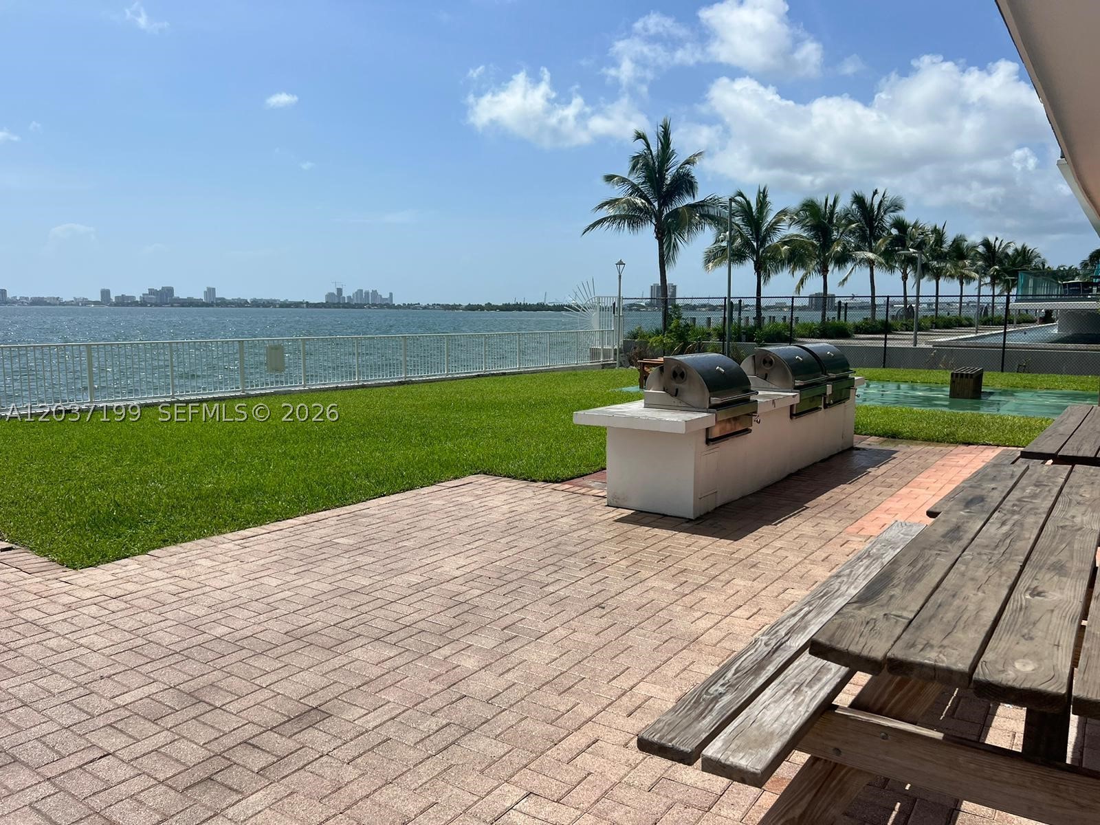 BAY PARK TOWERS CONDO - Residential Lease