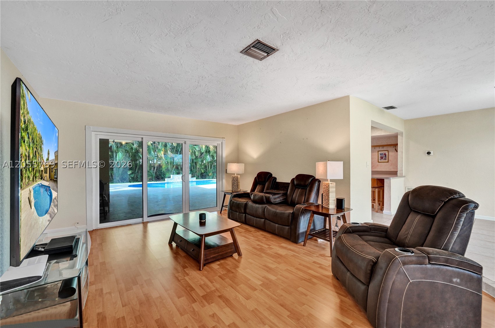 FLAMINGO GARDENS-LIVE OAK - Residential