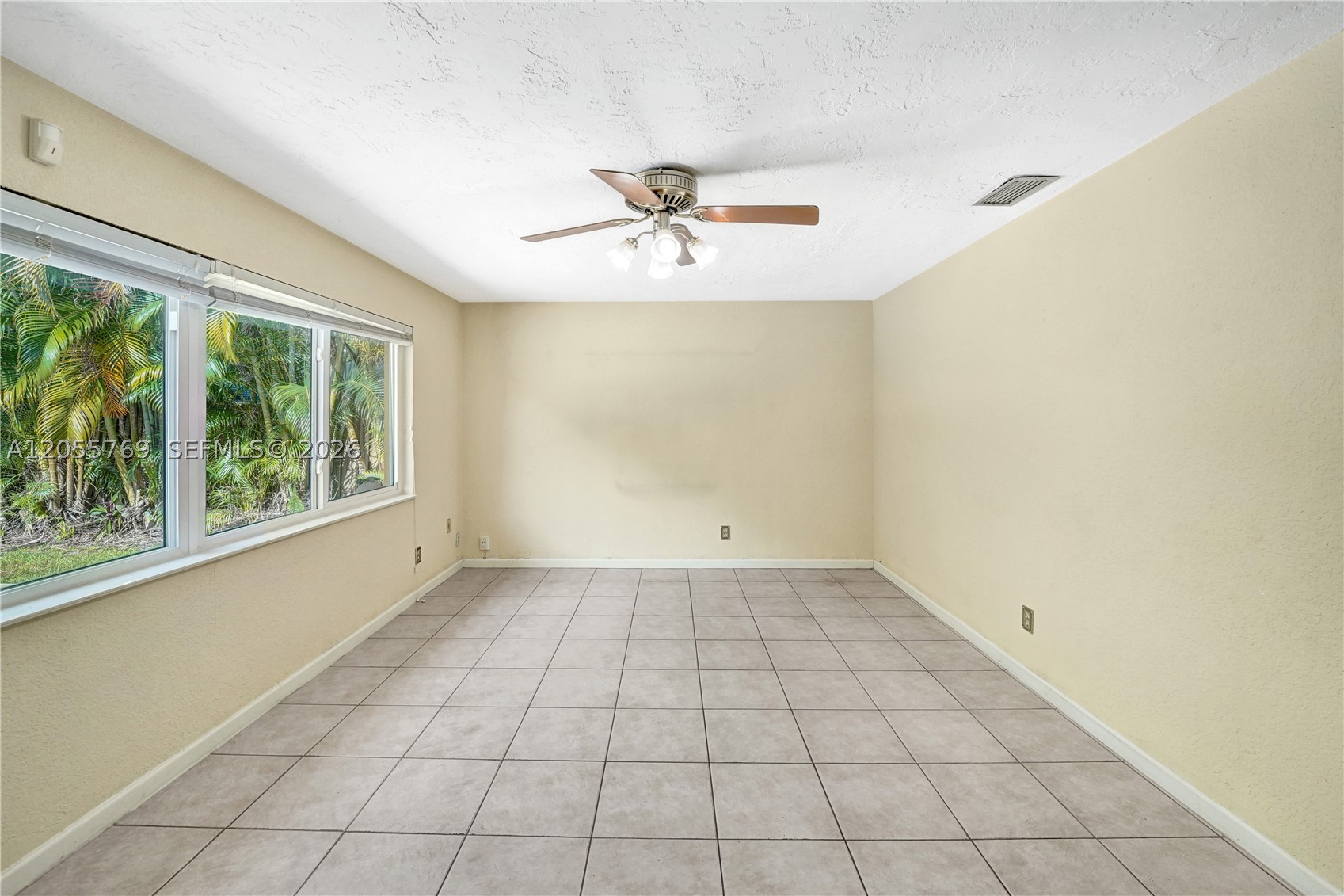 FLAMINGO GARDENS-LIVE OAK - Residential