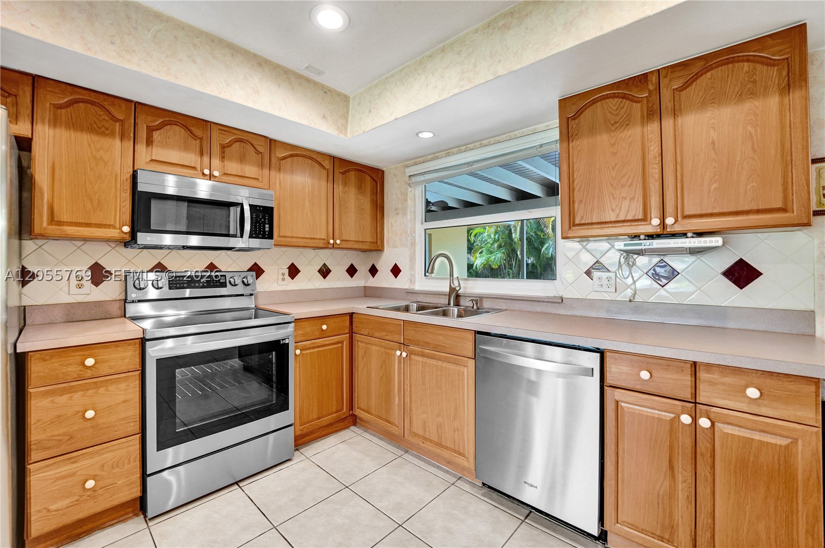 FLAMINGO GARDENS-LIVE OAK - Residential