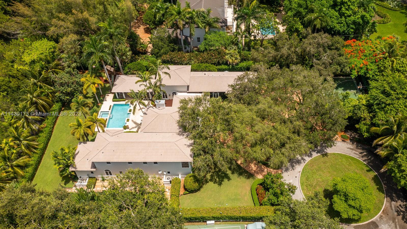 SNAPPER CREEK LAKES SUB 1 - Residential