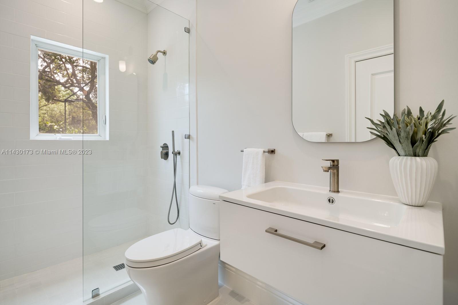 SNAPPER CREEK LAKES SUB 1 - Residential