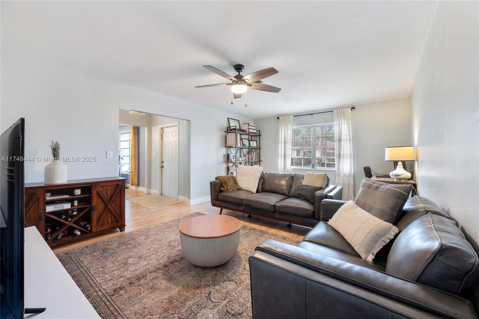 PLANTATION PARK LAKESITES - Residential