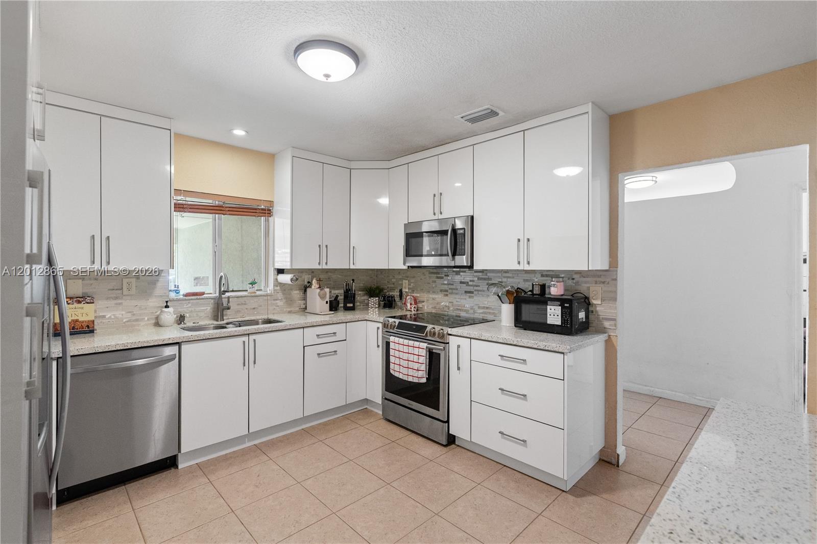 GLENWOOD HGTS - Residential
