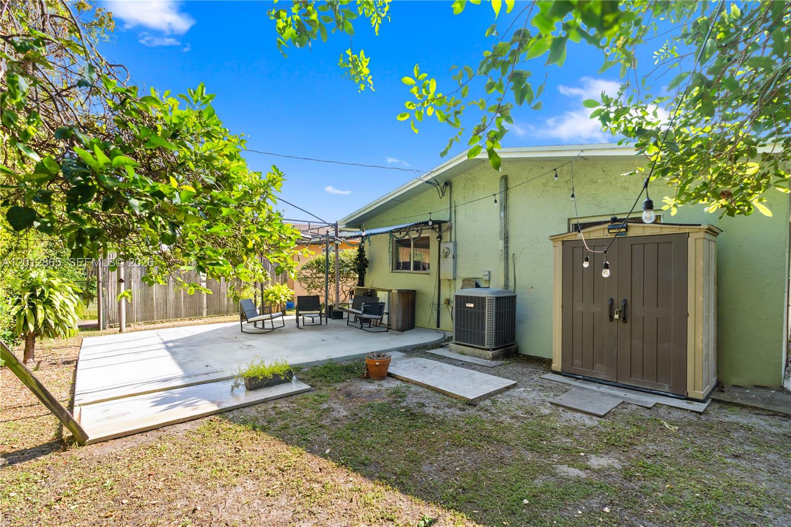 GLENWOOD HGTS - Residential