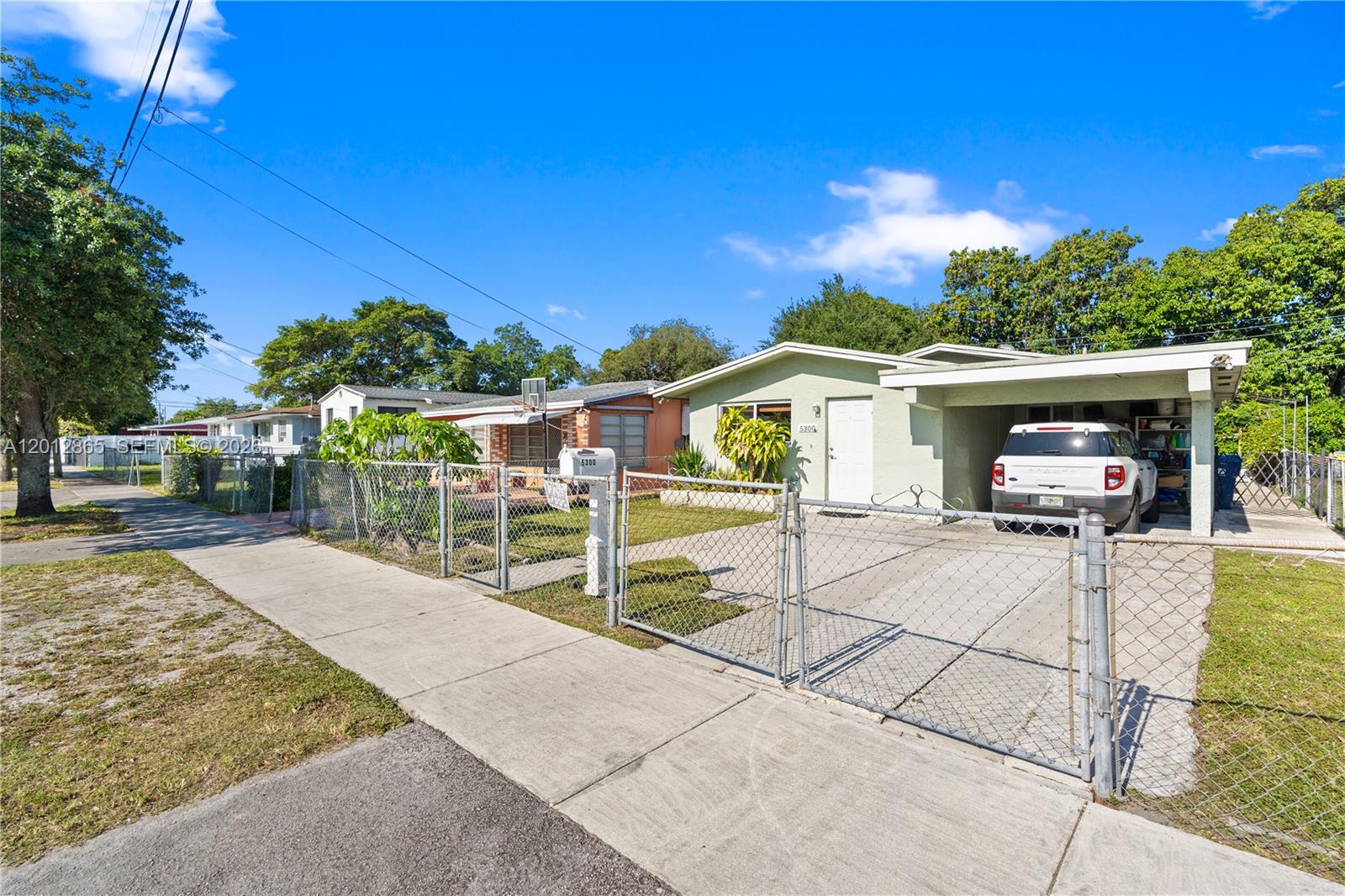 GLENWOOD HGTS - Residential