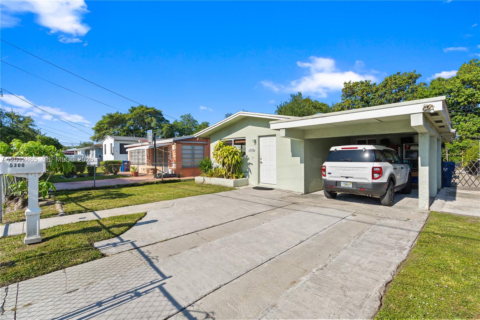 GLENWOOD HGTS - Residential