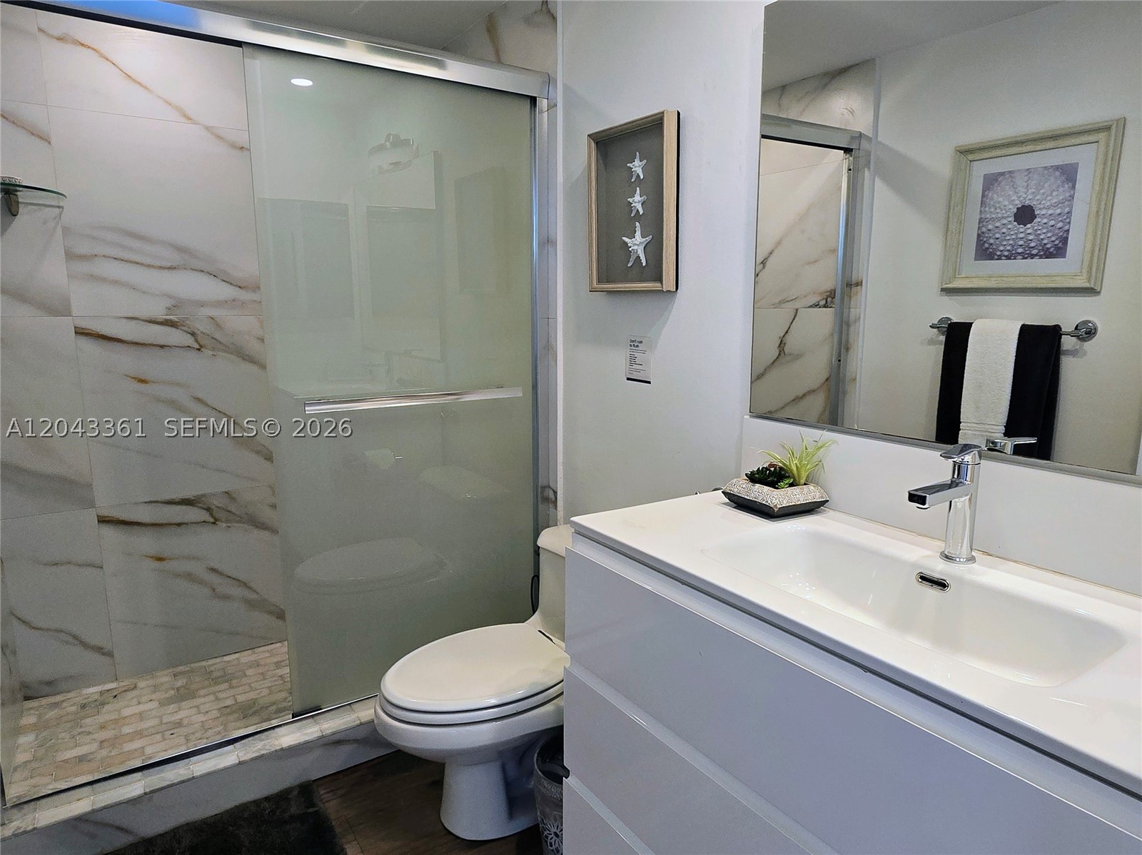 THE PAVILION CONDO - Residential
