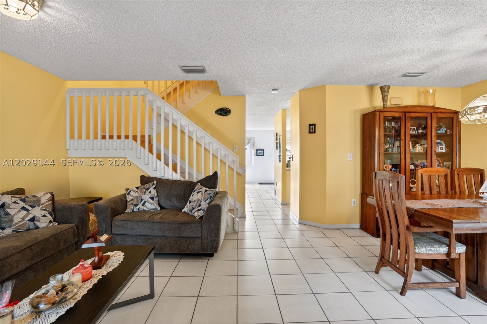 FOREST LAKES VILLAS - Residential