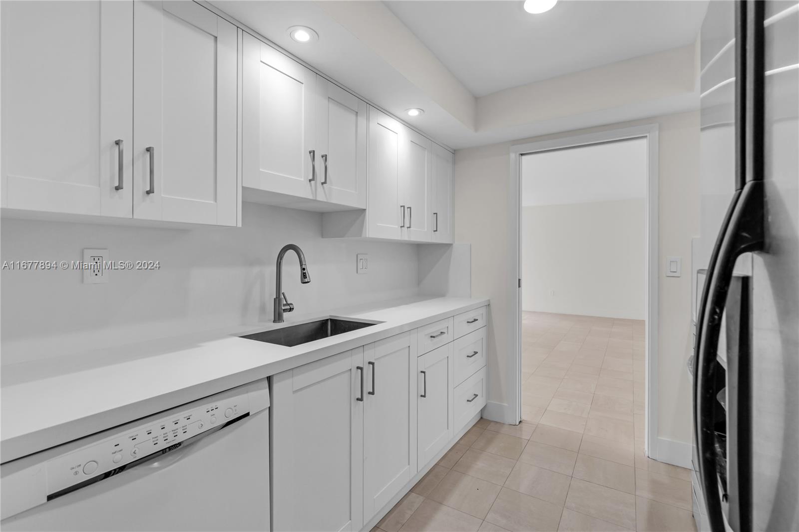 BRICKELL EAST CONDO - Residential Lease