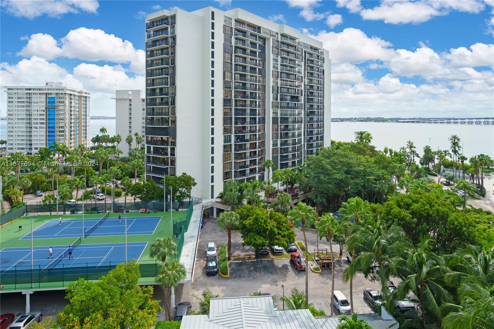 BRICKELL EAST CONDO - Residential Lease