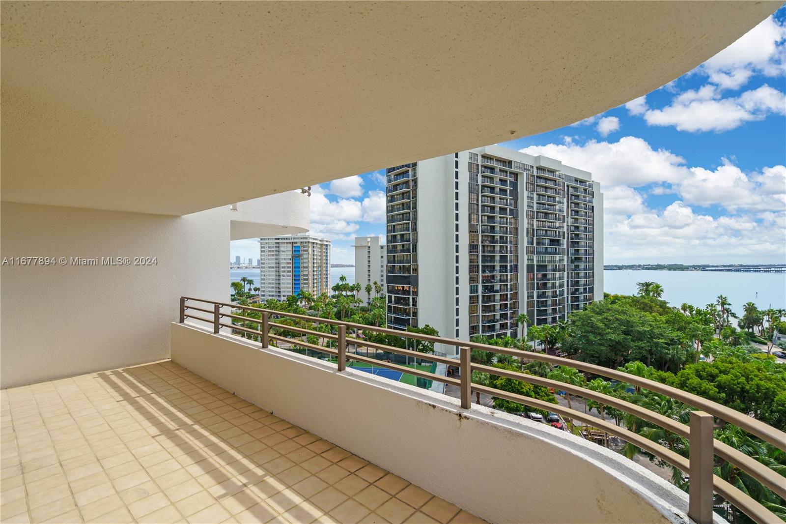 BRICKELL EAST CONDO - Residential Lease