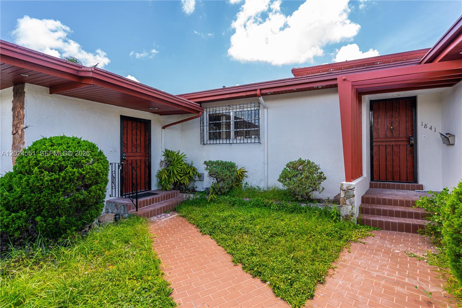 PARKDALE - Residential Lease
