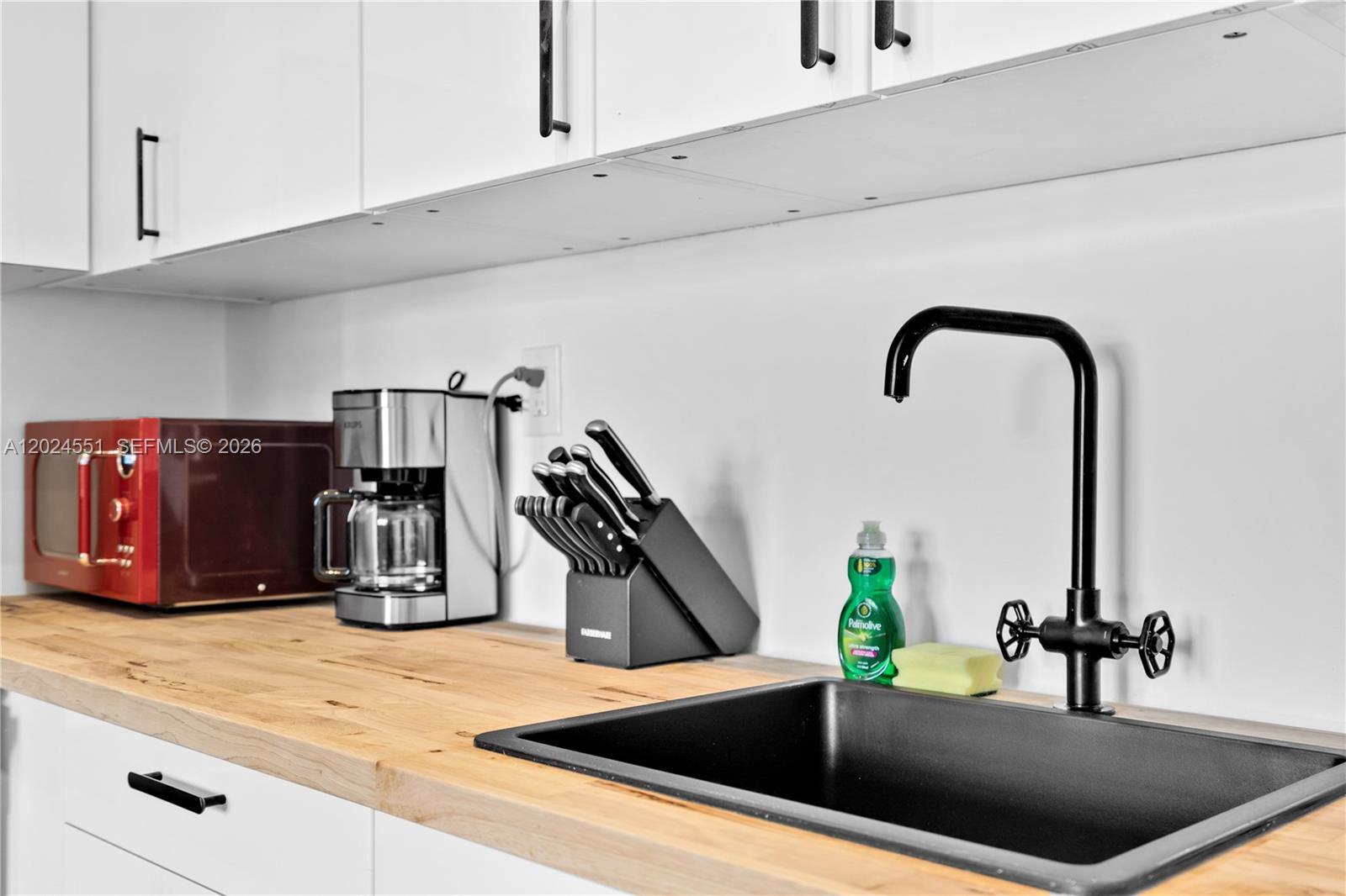 PARKDALE - Residential Lease
