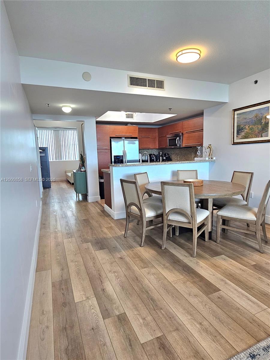 TAO SAWGRASS CONDOMINIUM - Residential