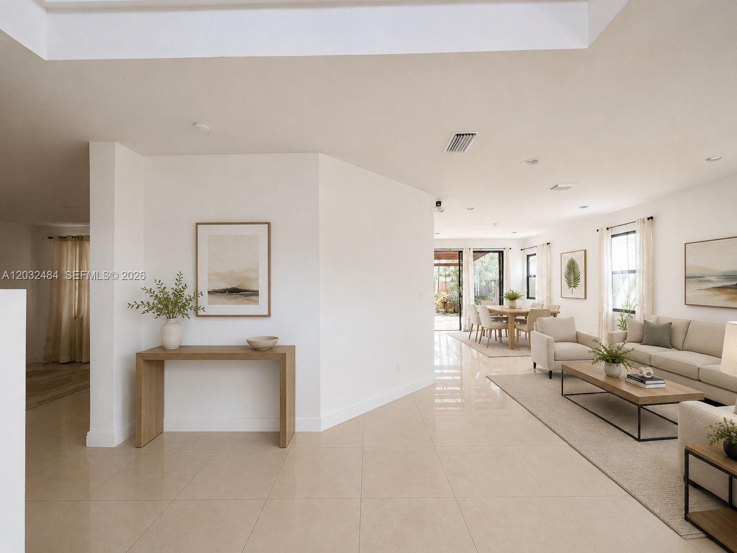FONTAINEBLEAU WEST NORTH - Residential