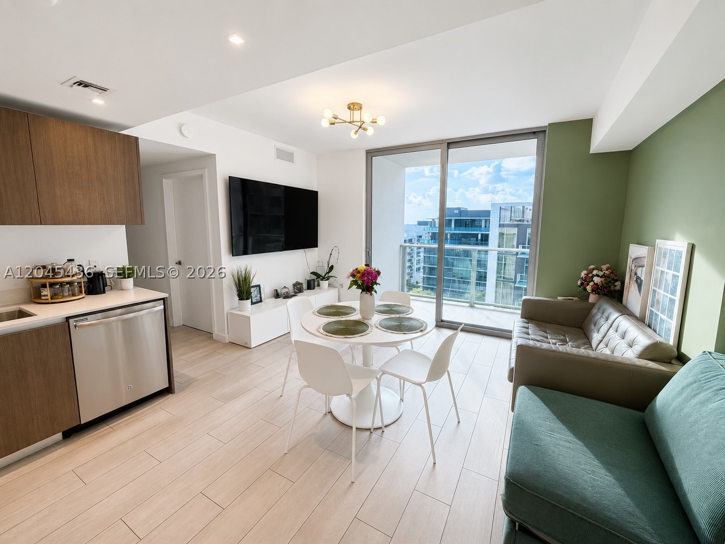 LE PARC AT BRICKELL CONDO - Residential