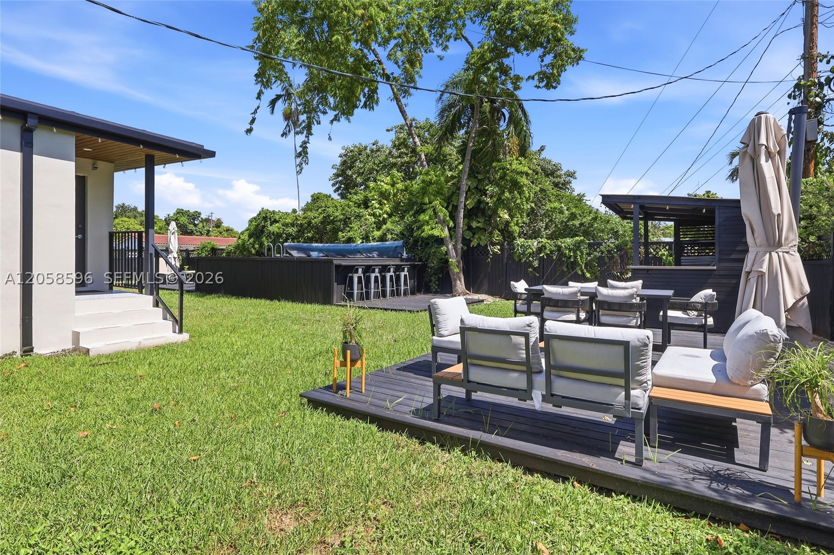 GABLES VIEW - Residential