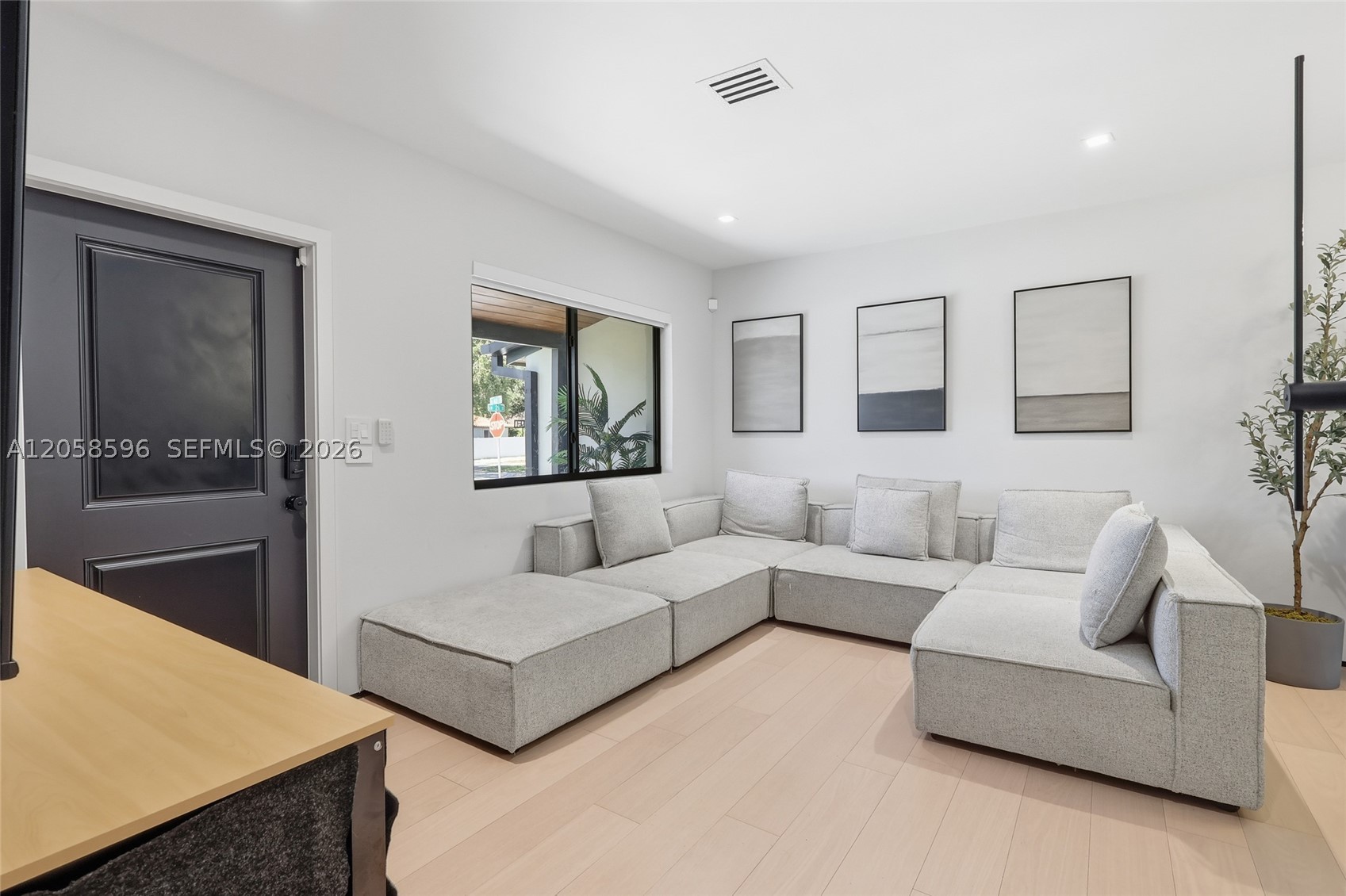 GABLES VIEW - Residential