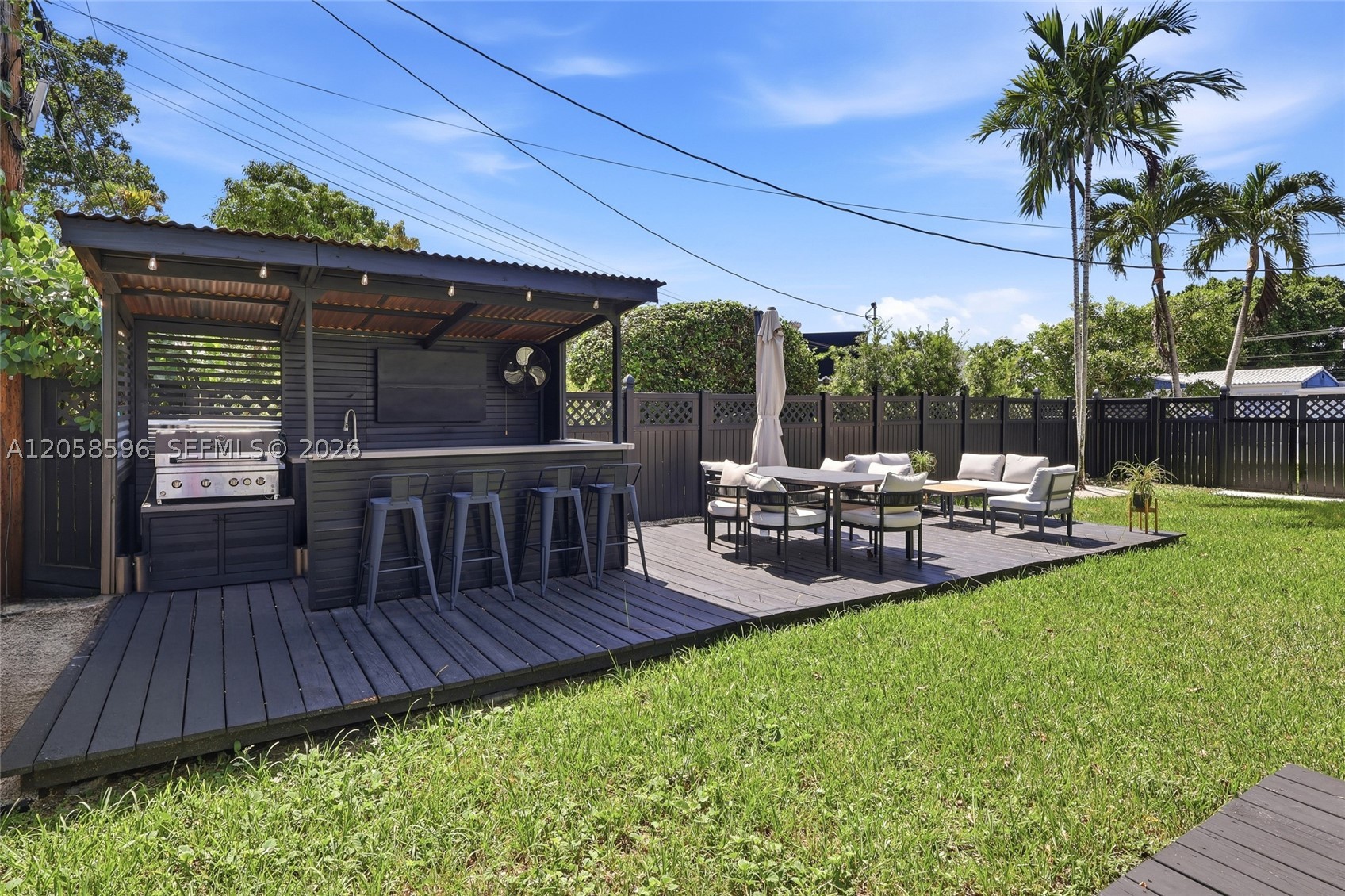 GABLES VIEW - Residential