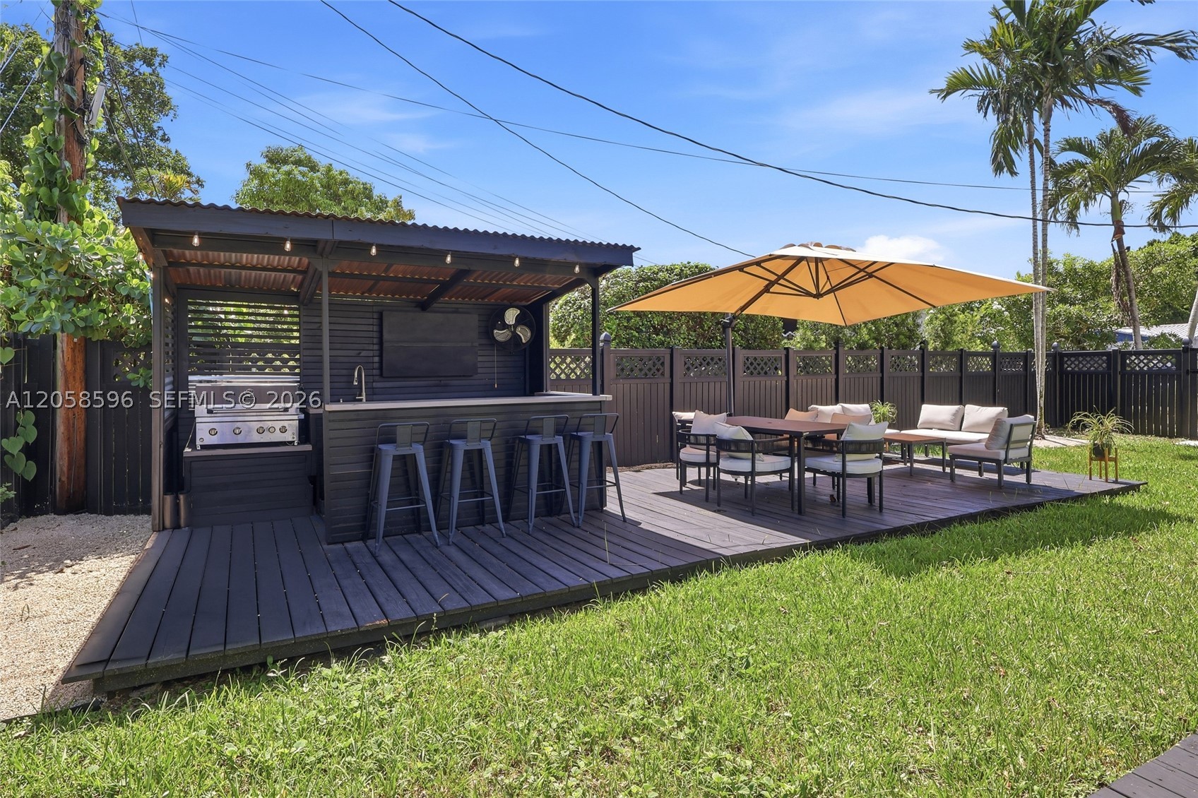 GABLES VIEW - Residential