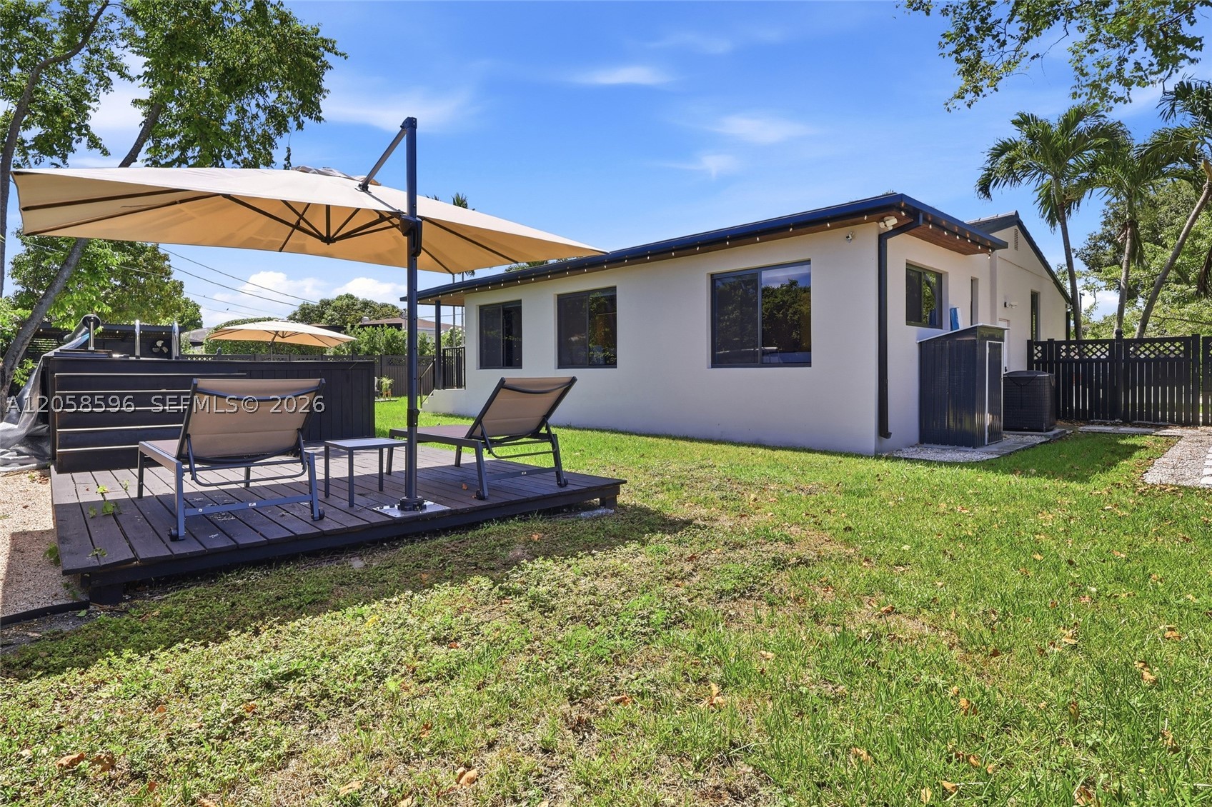 GABLES VIEW - Residential